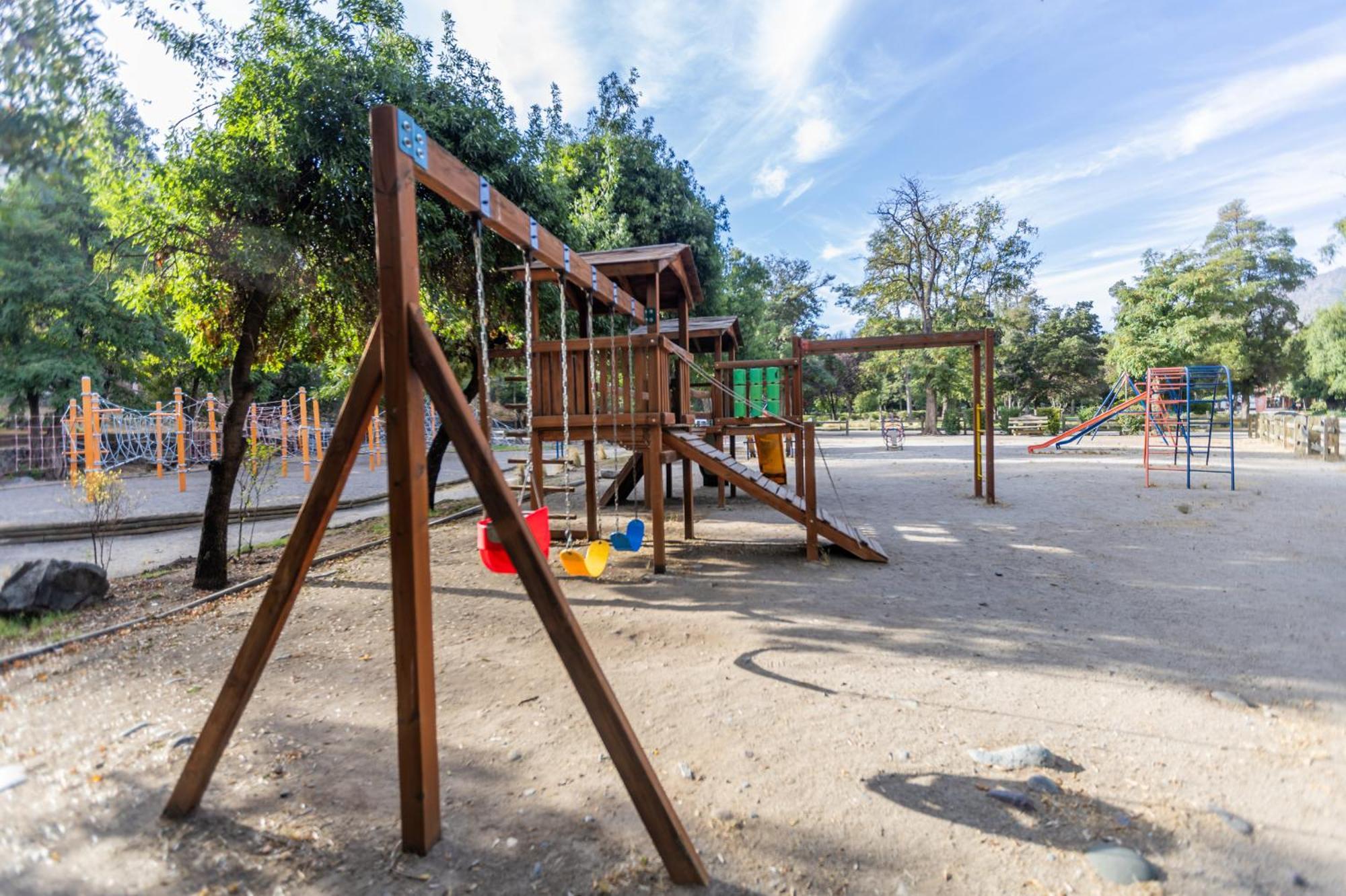 Parque San Jose - Caja Los Heroes Сан-Хосе-де-Майпо Экстерьер фото